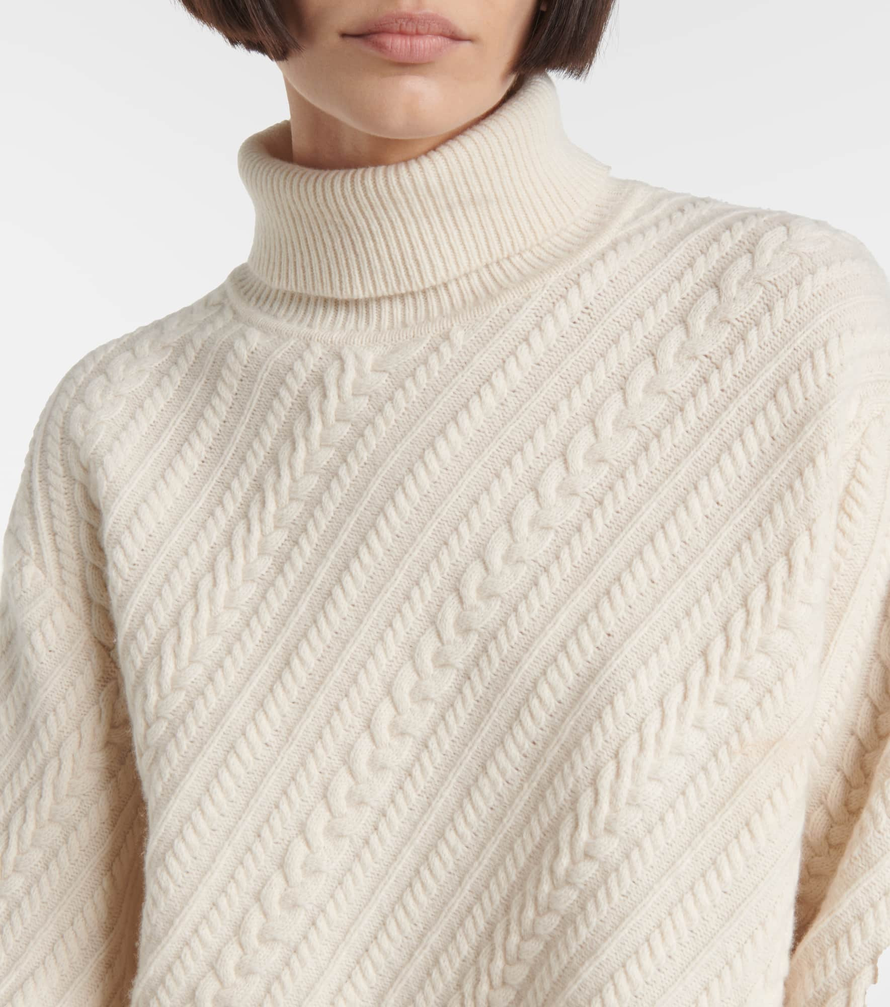 Cable-knit wool turtleneck sweater - 4