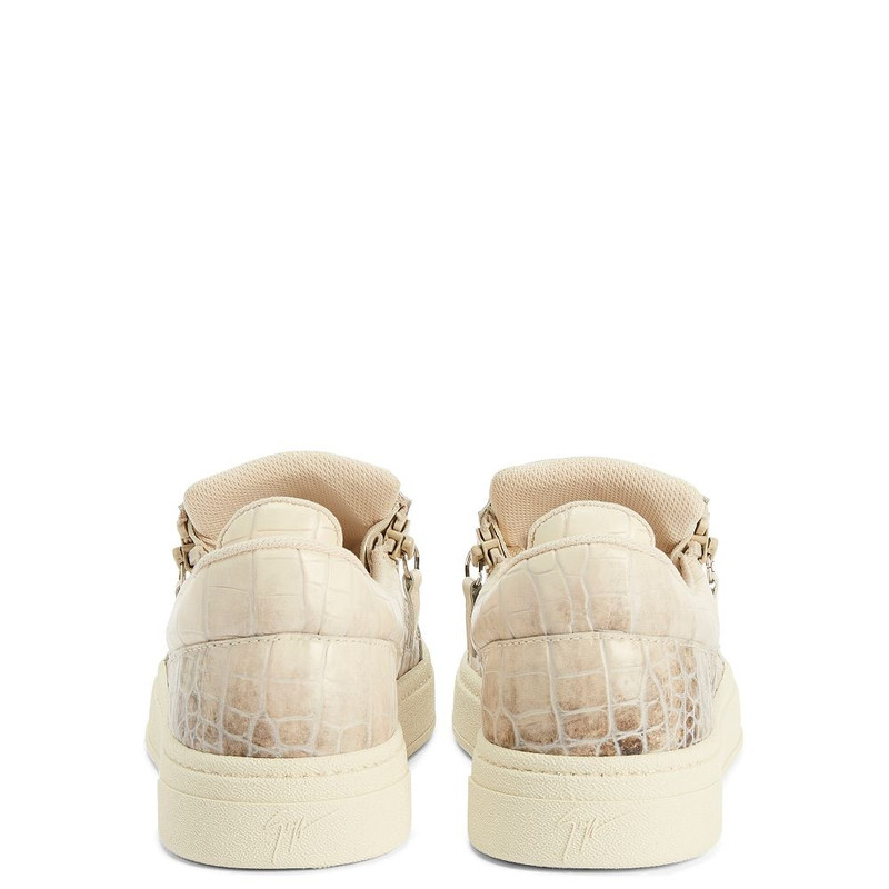 Giuseppe Zanotti Gz94 outlook