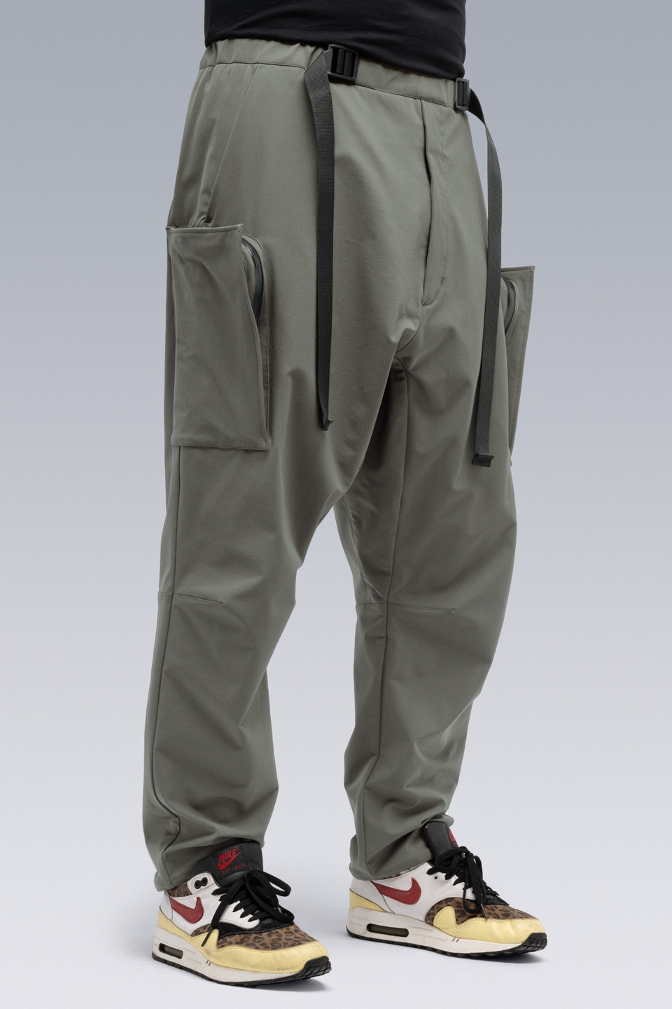 P31A-DS schoeller® Dryskin™ Drawcord Cargo Trouser Alpha Green - 2