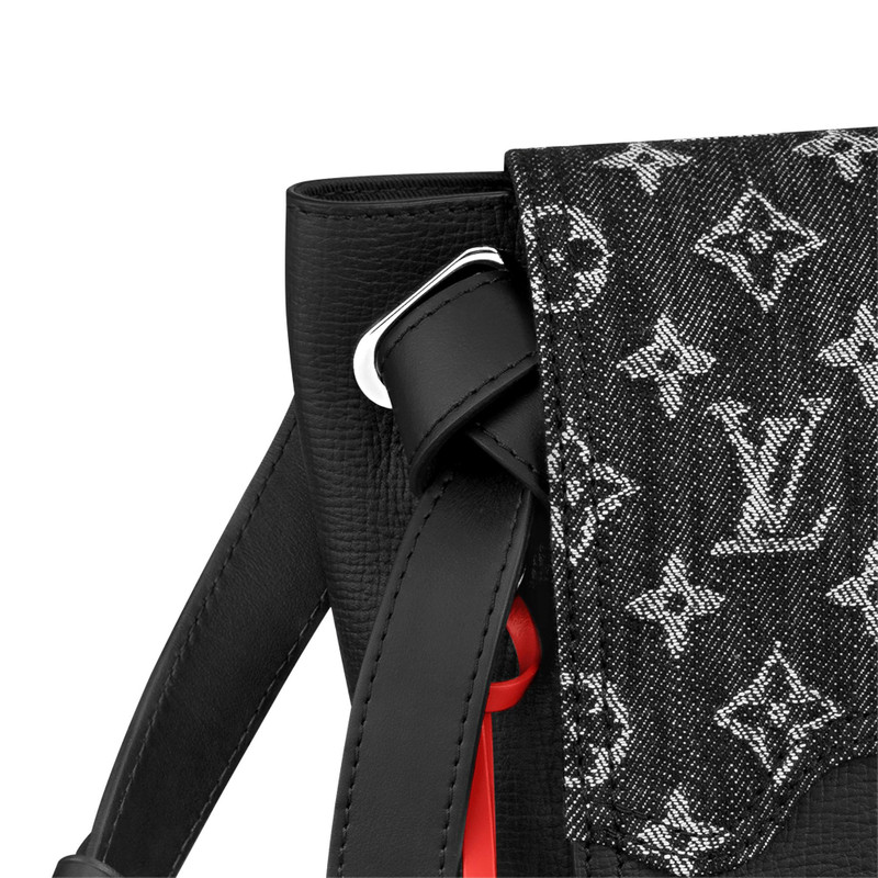 Louis Vuitton Besace Tokyo outlook