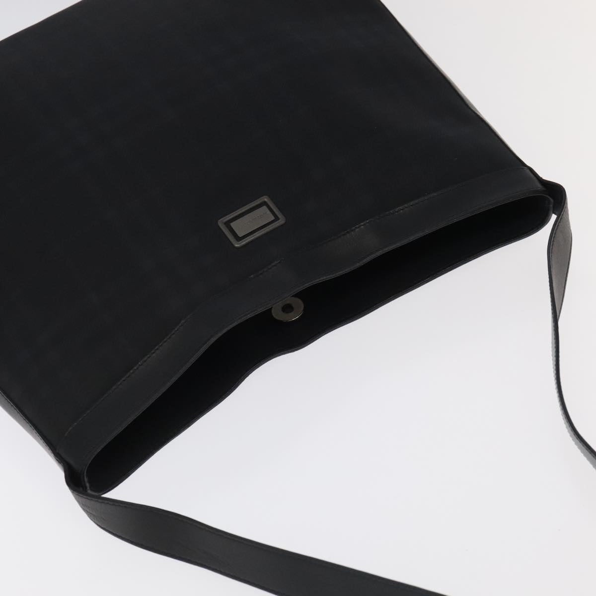 Burberry Nova Check Shoulder Bag Pvc Black - 6