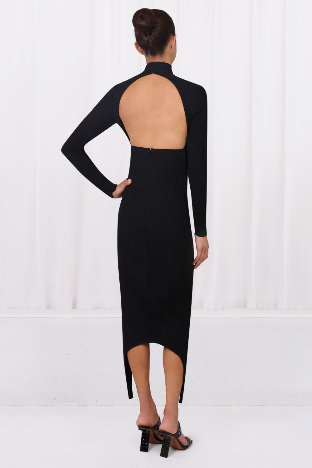 CURVE LONG SLEEVE CUT OUT MIDI DRESS | BLACK - 3
