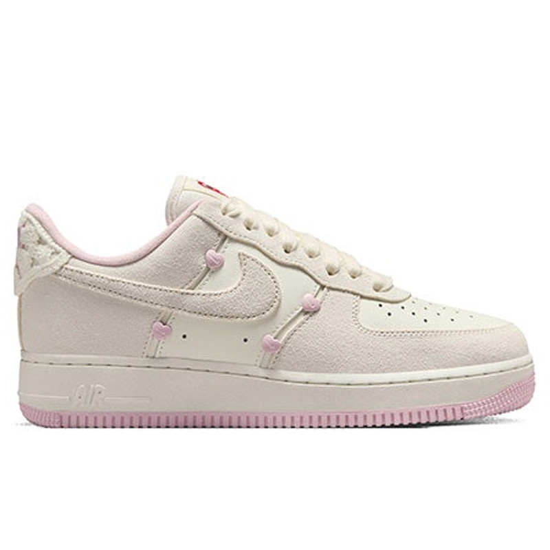 WOMEN'S AIR FORCE 1 '07'VALENTINE'S DAY' - SAIL/PINK FOAM의 특징 - 1