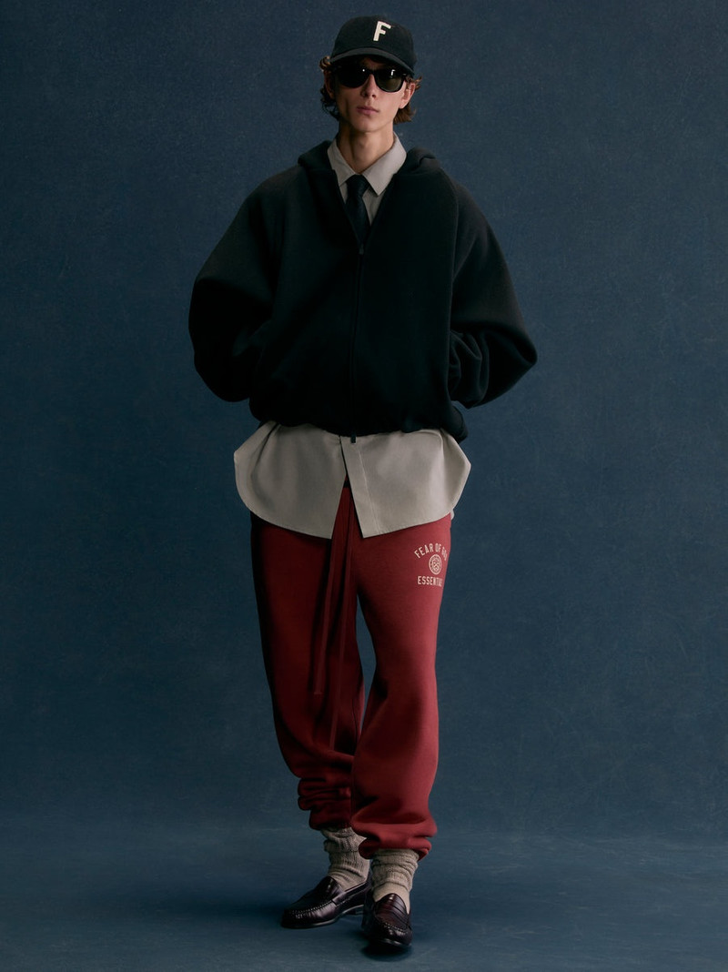 ESSENTIALS Fleece Essential Sweatpant outlook