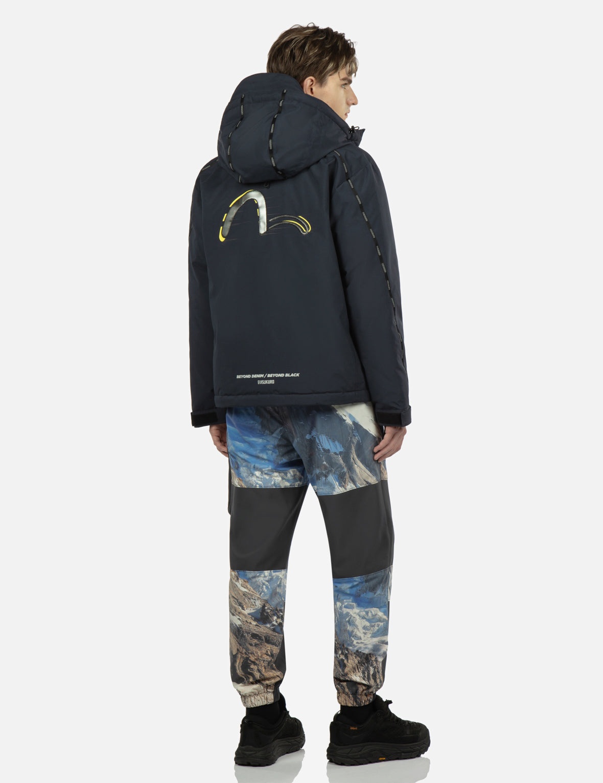 Moving Seagull PVC Patch Hooded Down Jacket - 3