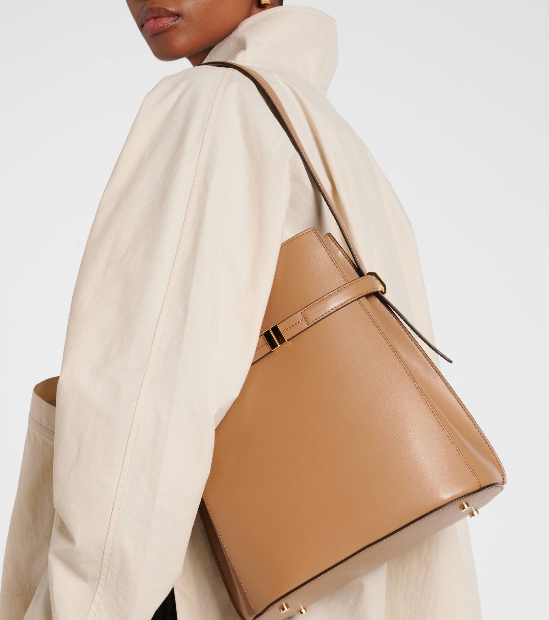Leather bucket bag - 2