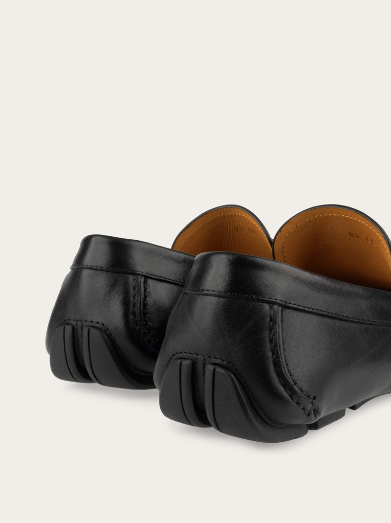 FERRAGAMO Gancini driver loafer outlook