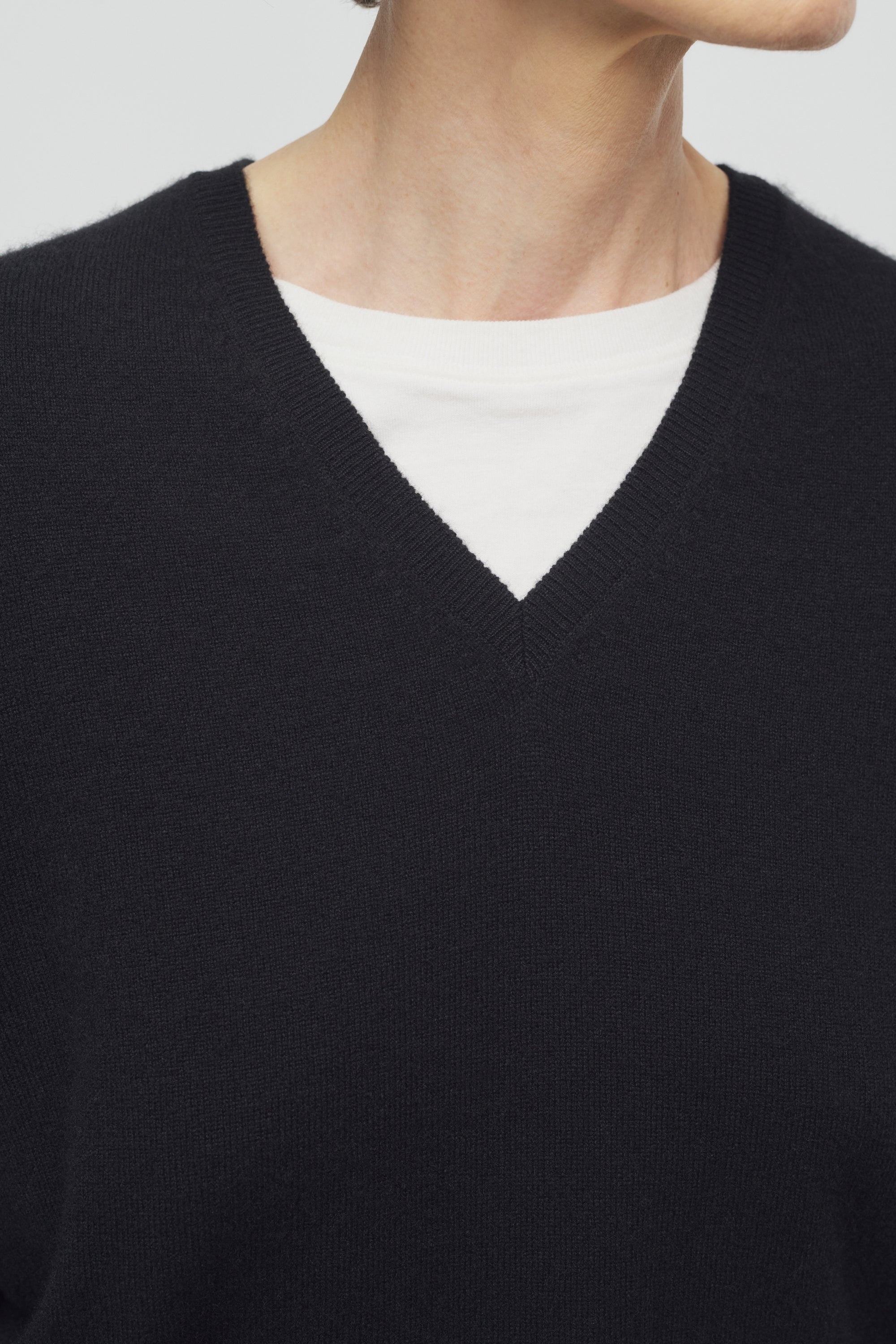 Isaora Sweater in Cashmere - 6