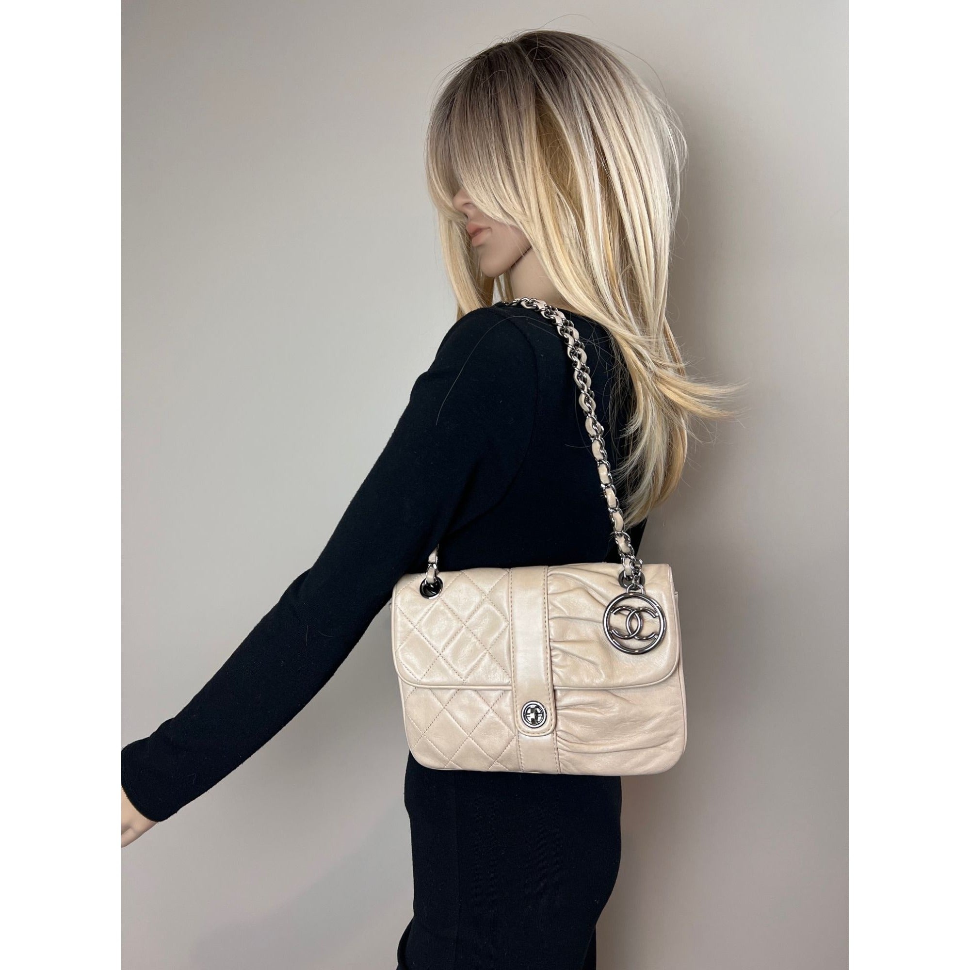 Chanel Lambskin Quilted Pile Ou Face Flap Beige Clair Shoulder Bag - 7