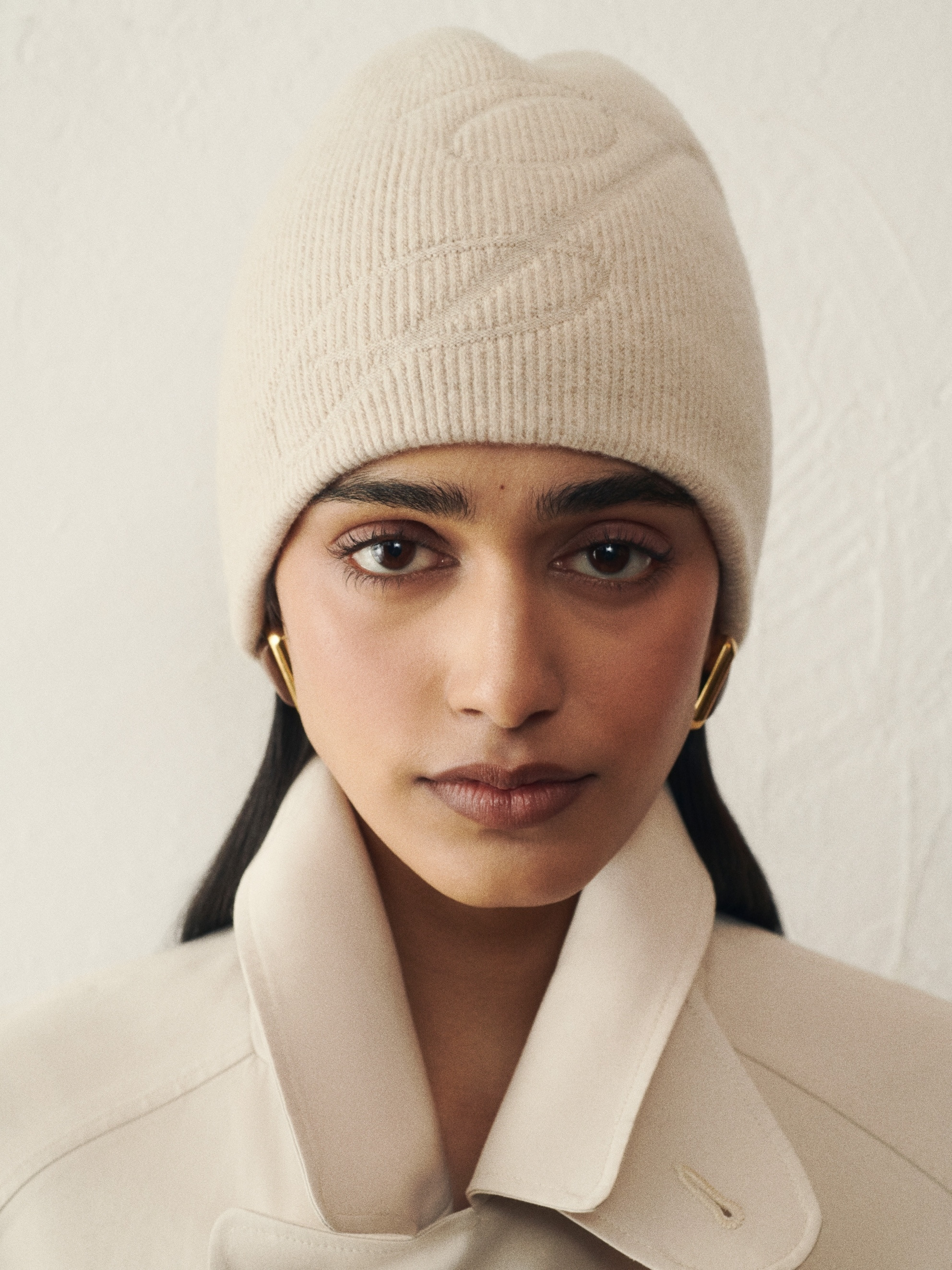 The J beanie - 3