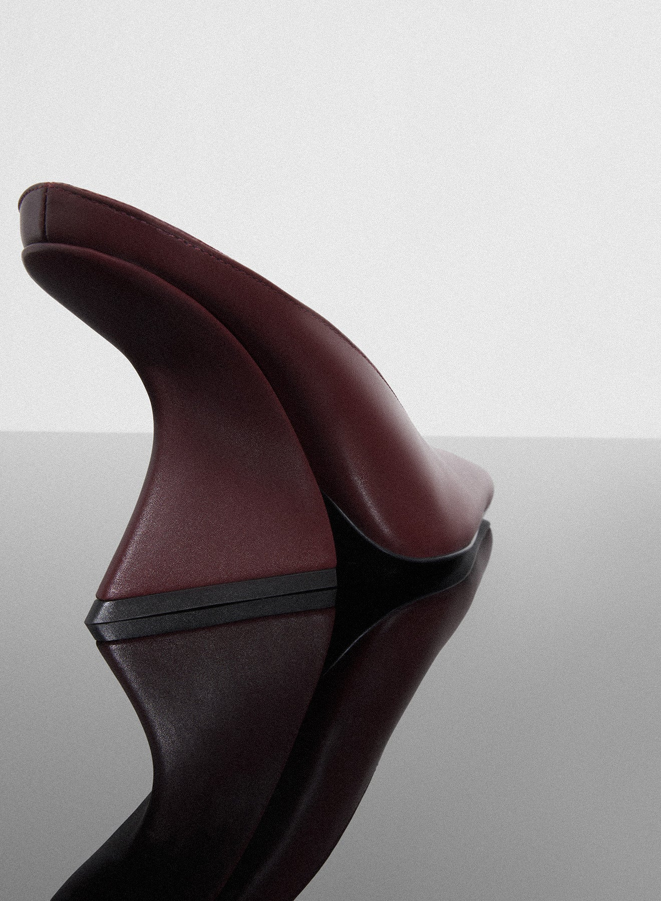 burgundy curved heel mules - 3