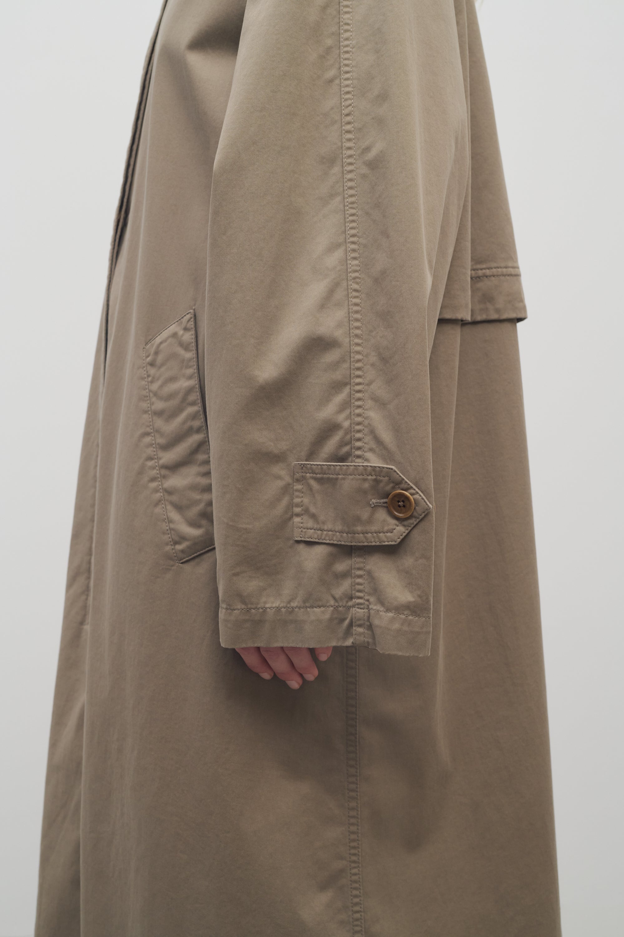 コート THE ROW ROCCO COAT IN COTTON AND CASHMERE Rocco cotton and cashmere gabardine coat in brown - The Row