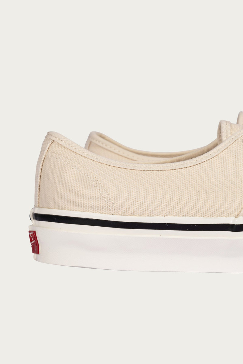 LX Authentic 44 - Duck Canvas Turtledove 4