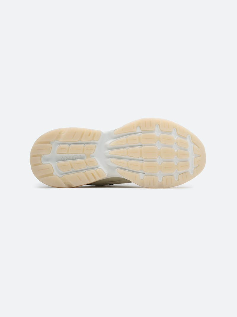 BONE RUNNER 5