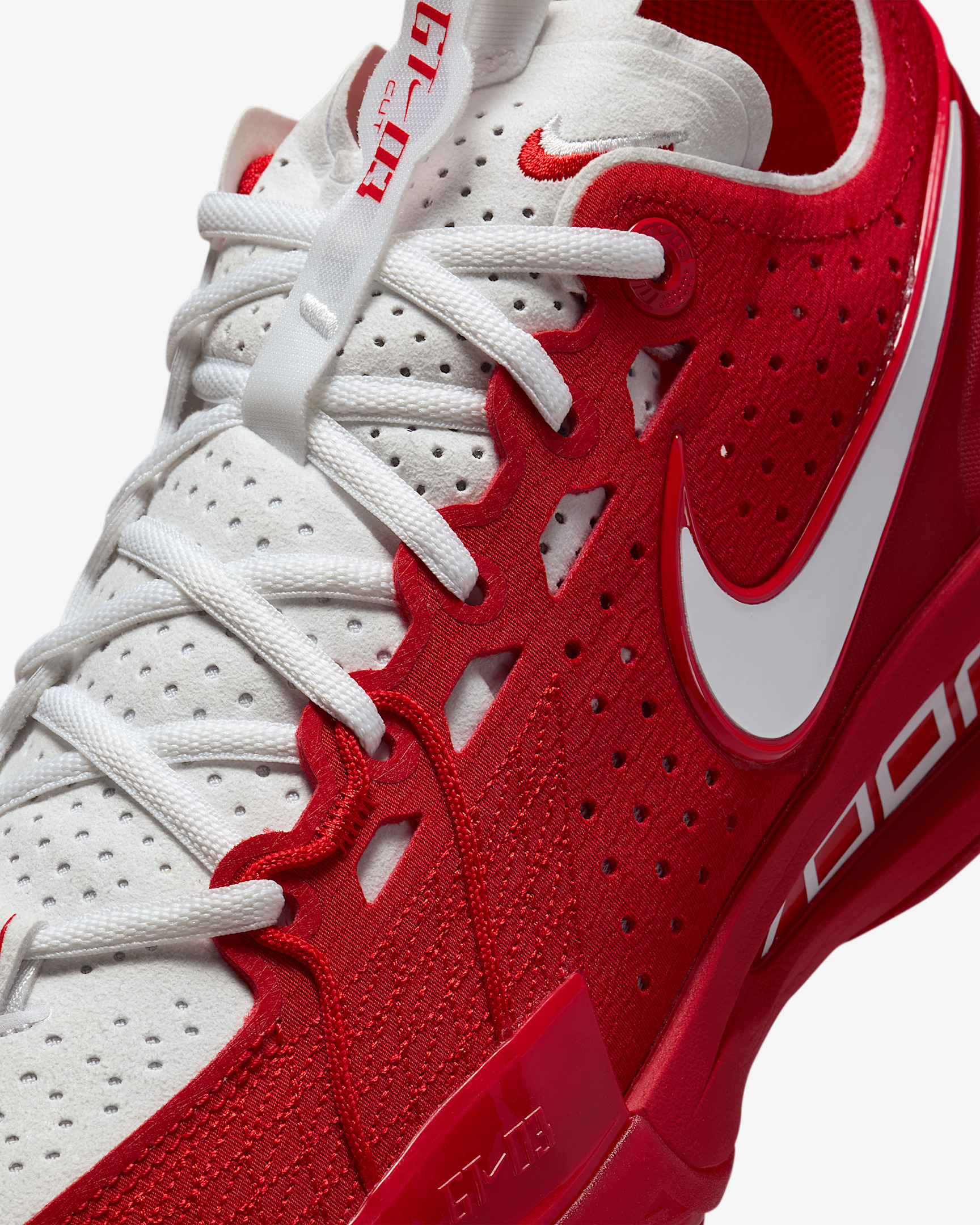 Nike G.T. Cut 3 Basketball Shoes - 7