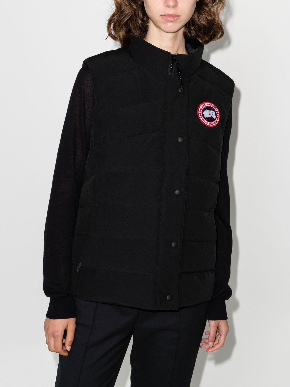 Freestyle logo-patch padded gilet - 2