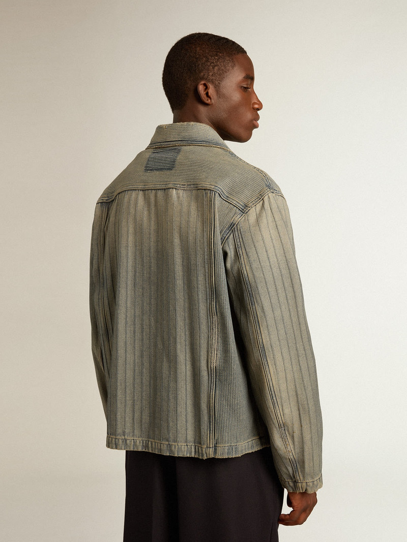 Men’s denim jacket with stripes and patches on the front 4