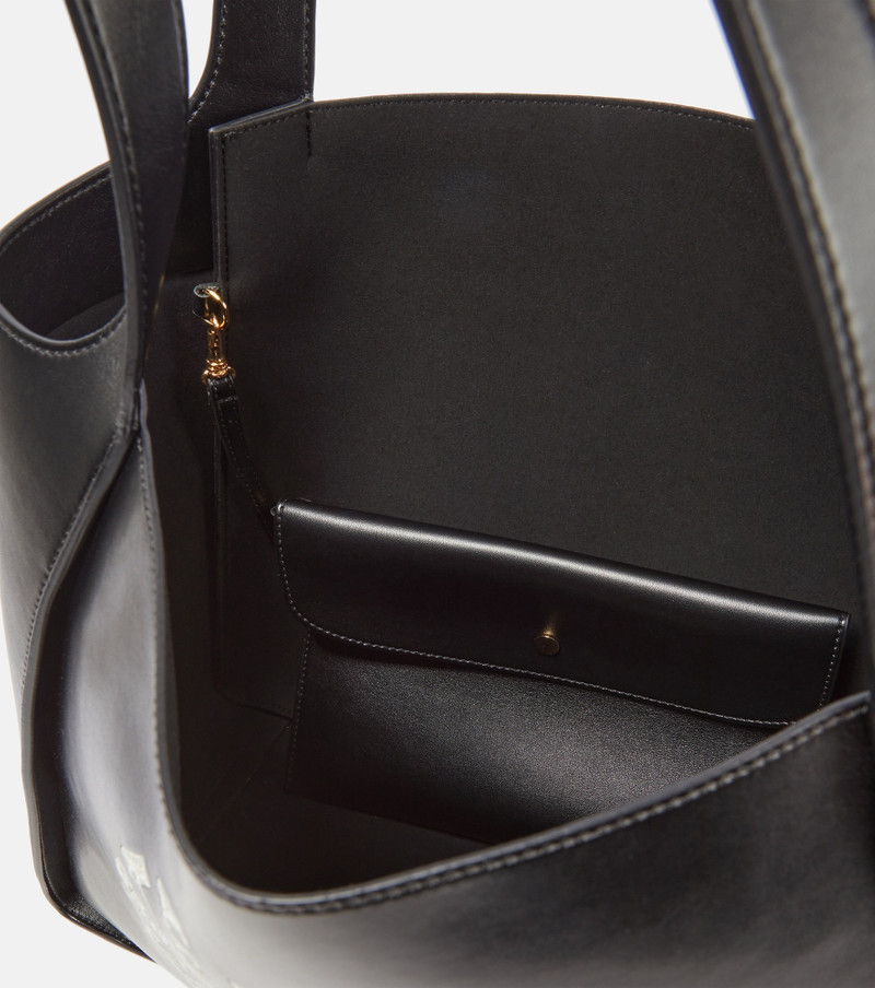 Embroidered logo tote 3