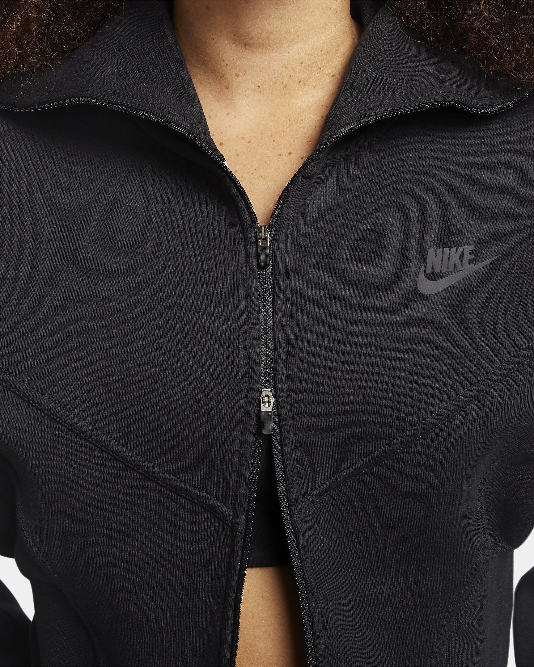 Nike Sportswear Tech Fleece Women's Loose Full-Zip Track Jacket - 5