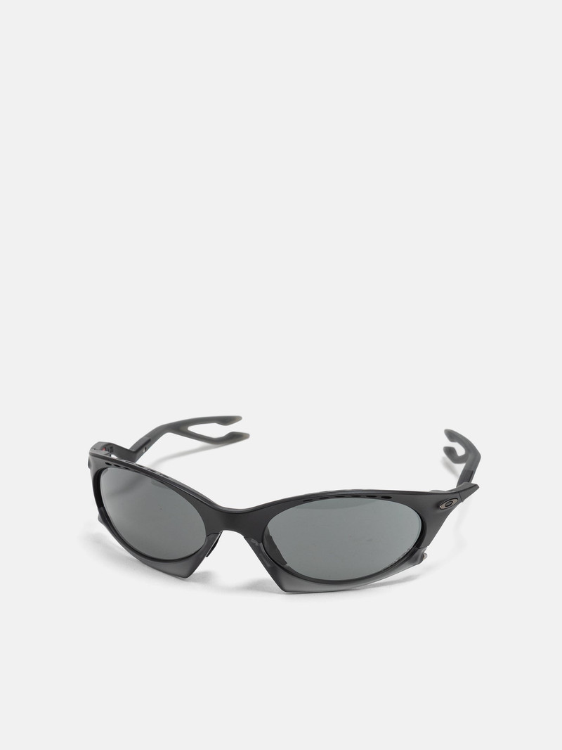 OAKLEY Plantaris Matte Black w/ Prizm Grey outlook