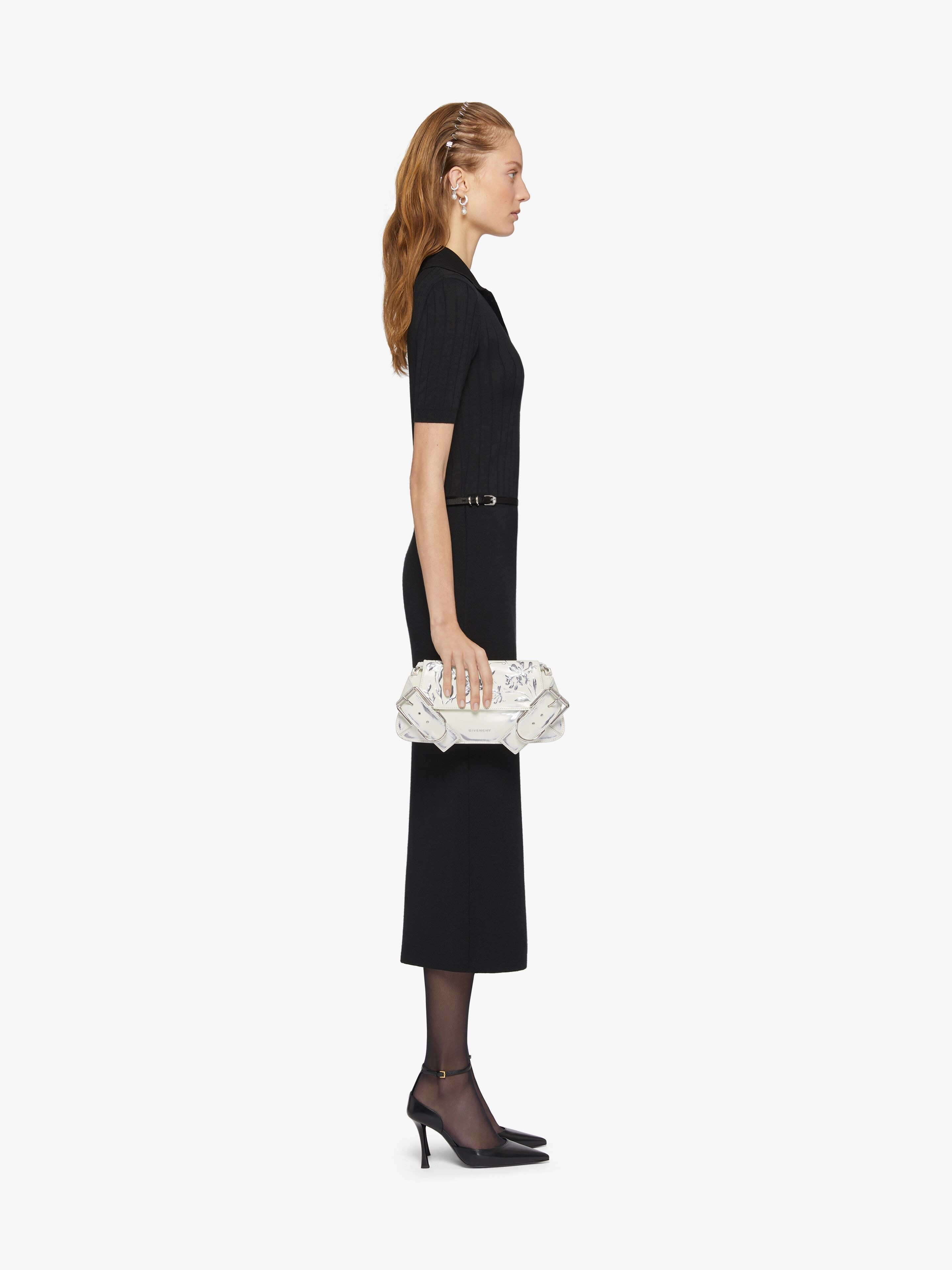 GIVENCHYのバック ✨激レア✨ジバンシー クラッチバッグ セカンドバッグ ゴールド