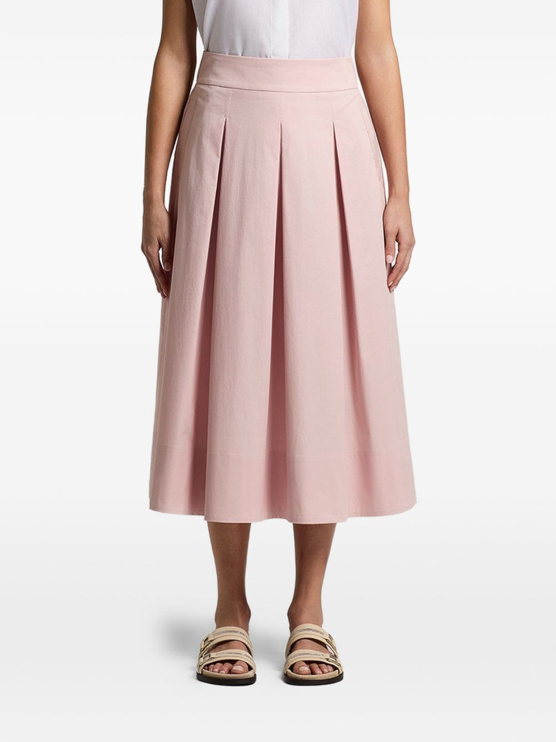 pleated skirt 1