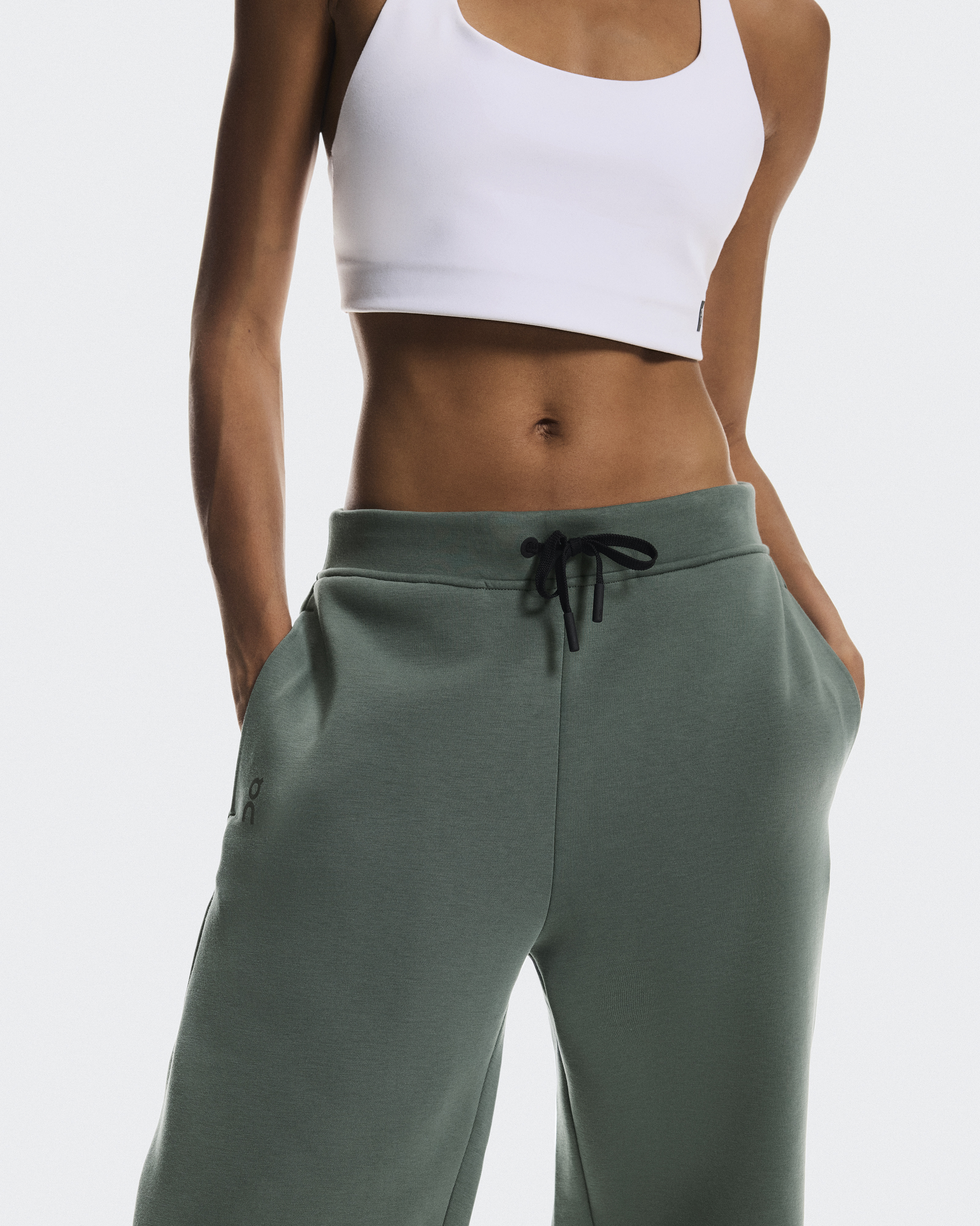 Focus Tech Sweatpants - 4