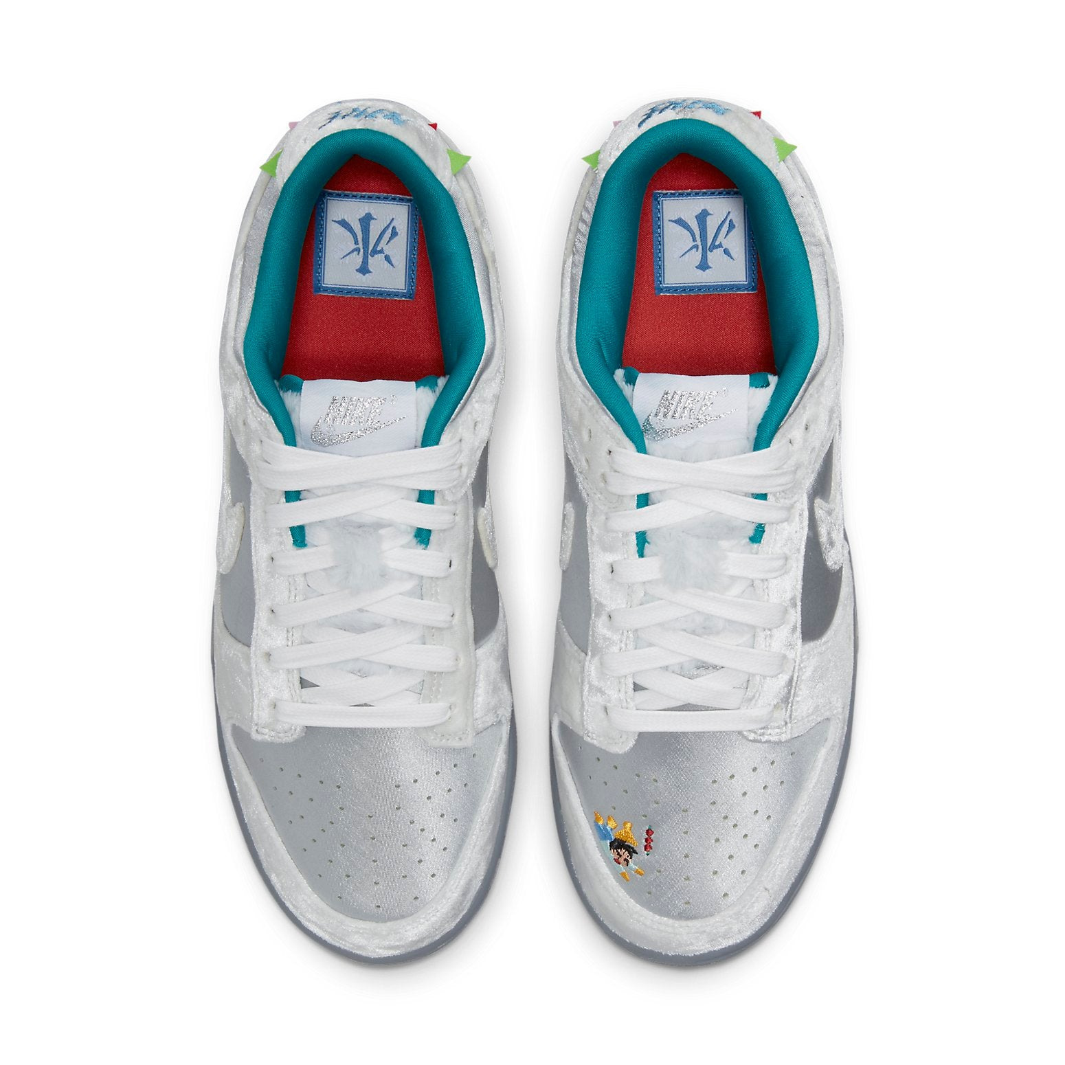 (WMNS) Nike Dunk Low 'Ice' DO2326-001 - 4