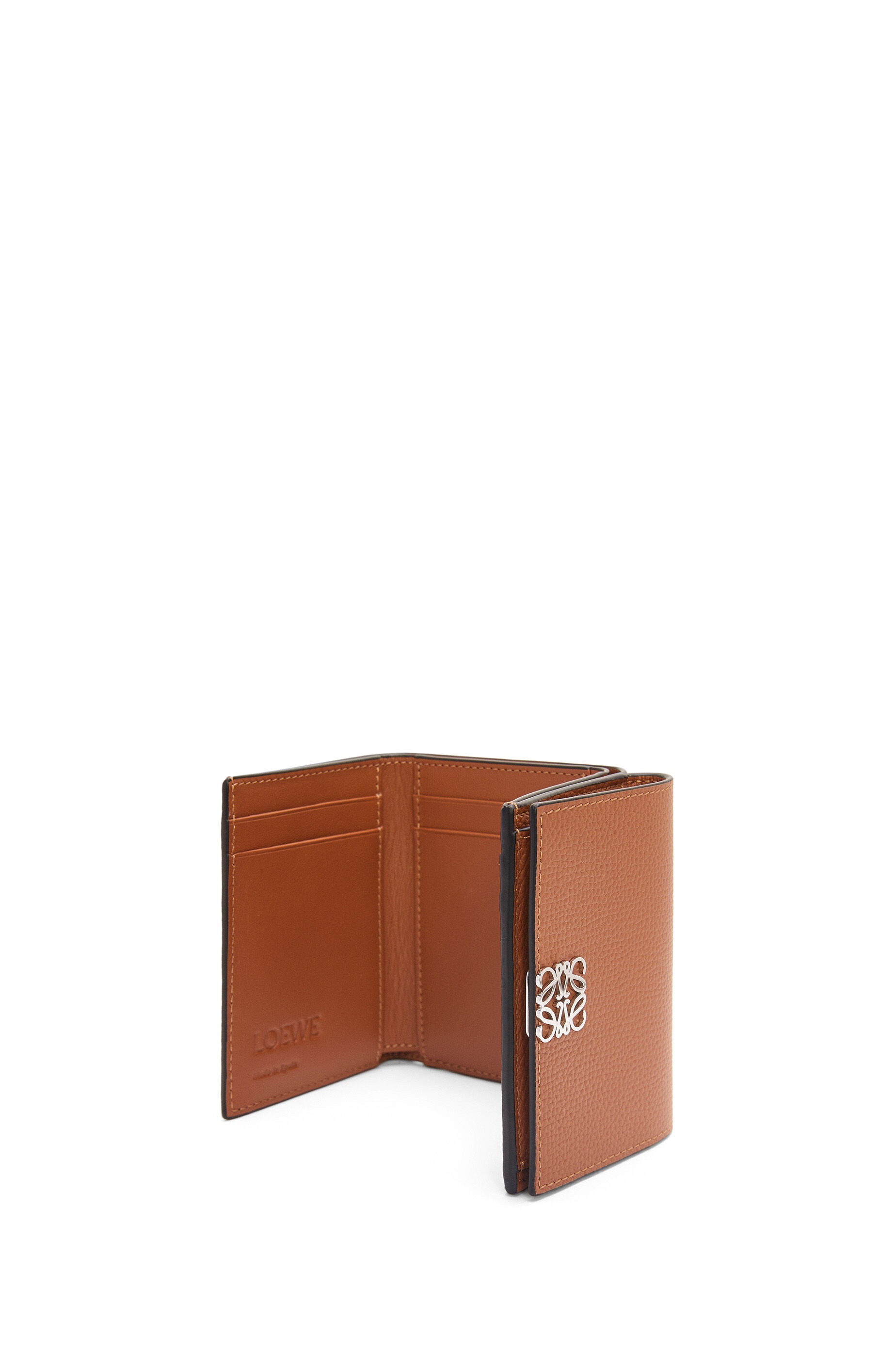 Anagram trifold wallet in pebble grain calfskin - 4