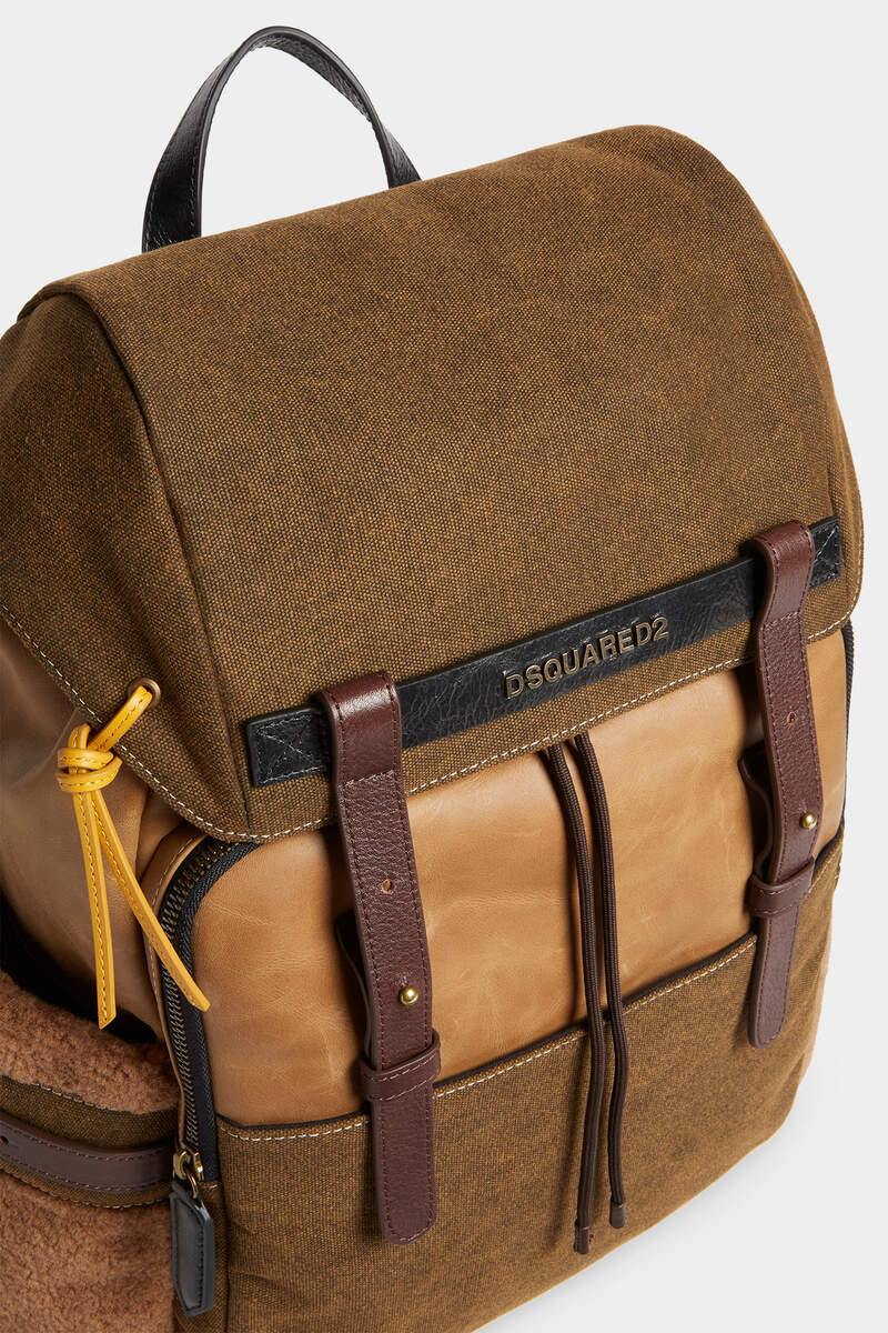 CANADIAN BACKPACK - 4