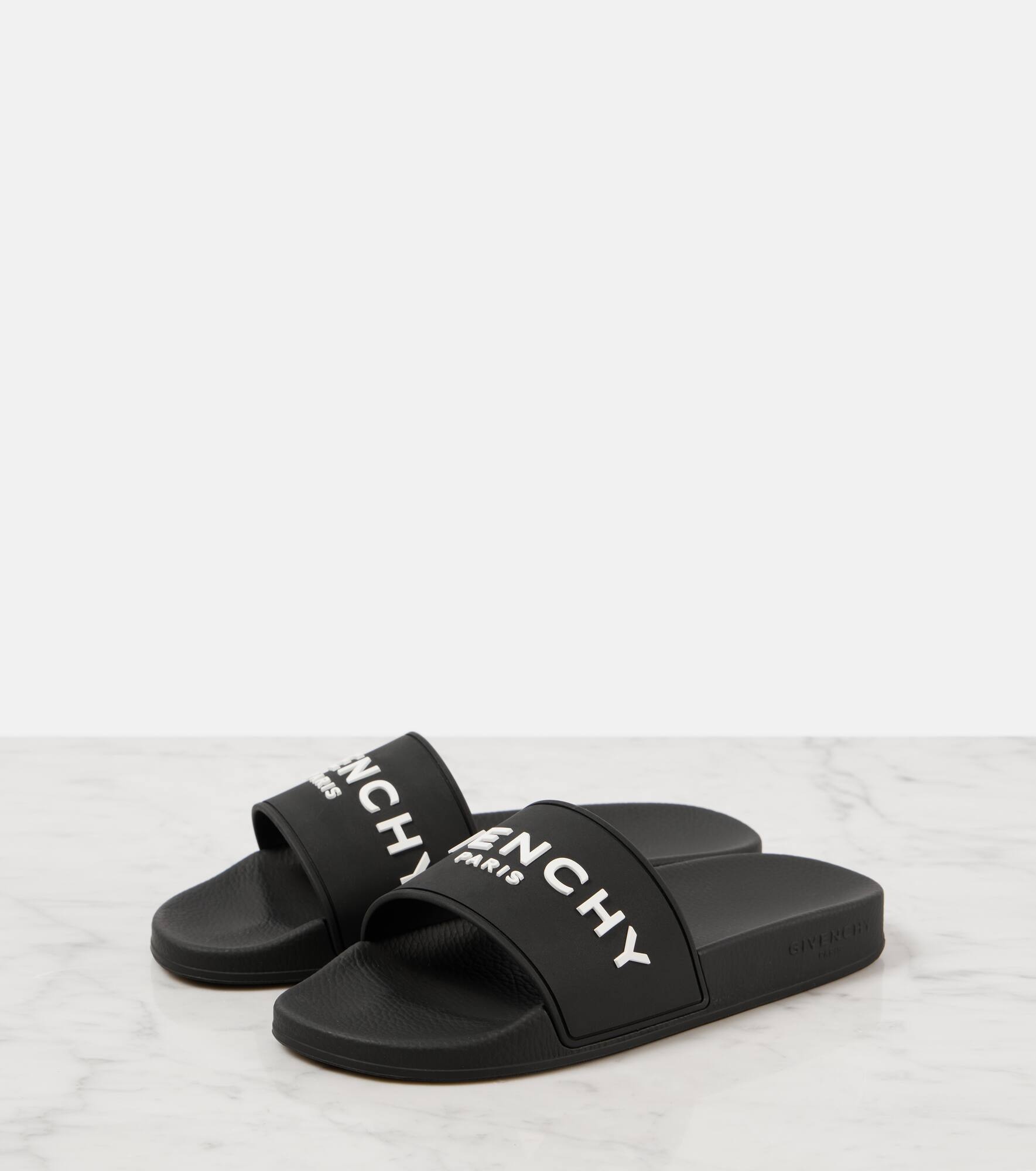 Logo slides - 4