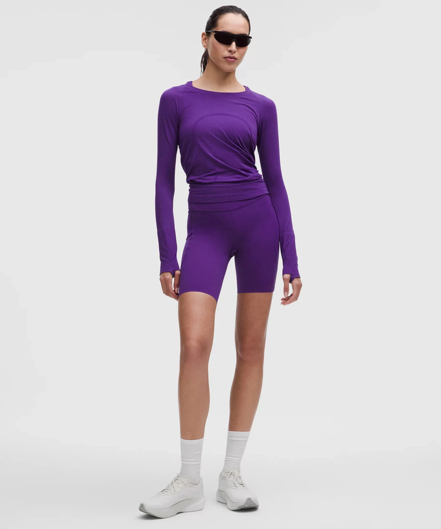 Fast and Free High-Rise Short 8" *5 Pocket - 1