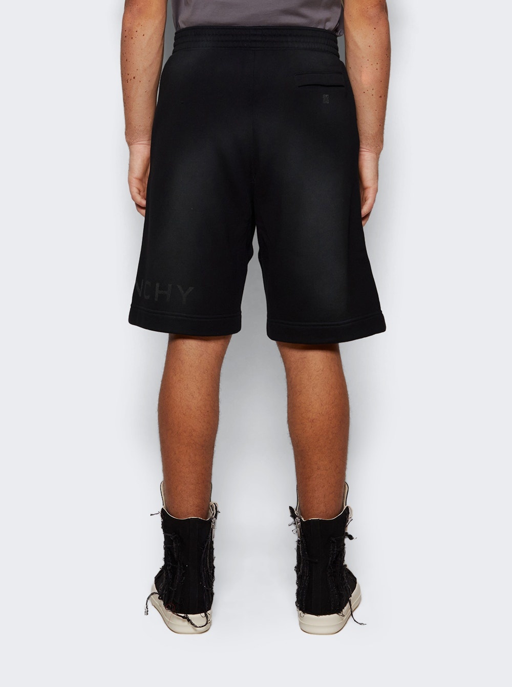 Boxy Fit Shorts Black and White - 5