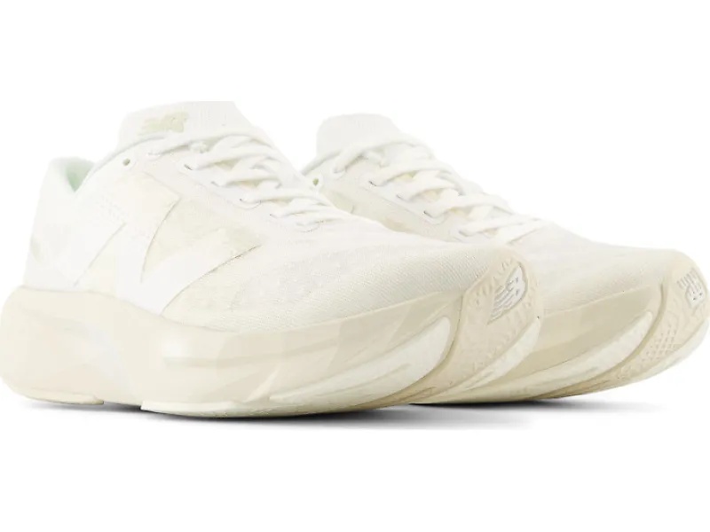 New Balance FuelCell Rebel v4 - 6