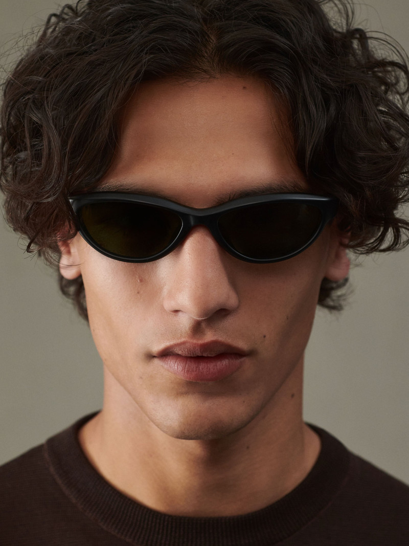 JACQUEMUS The Curvo sunglasses outlook