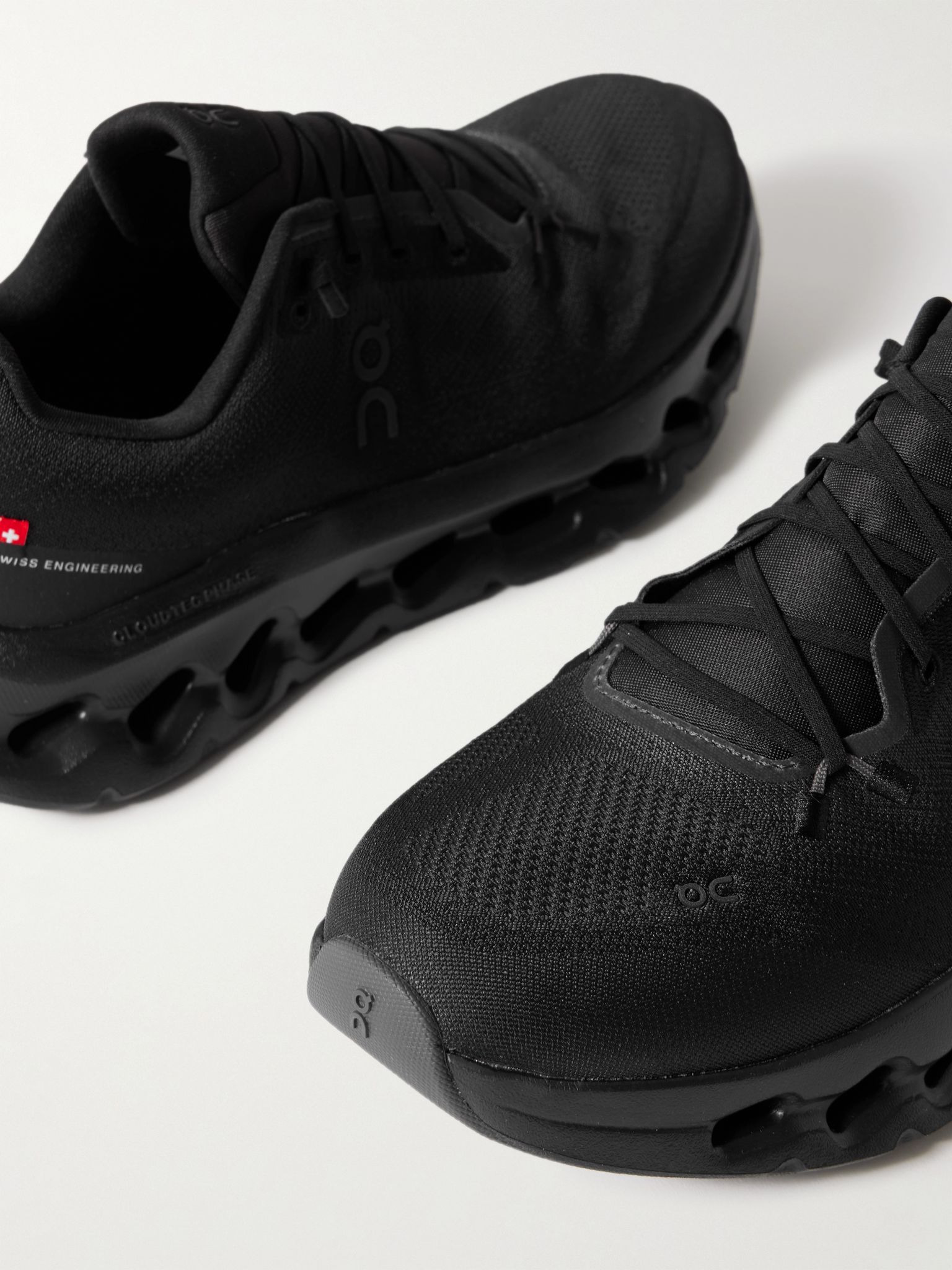 Cloudtilt Stretch-Knit Sneakers Black - 6