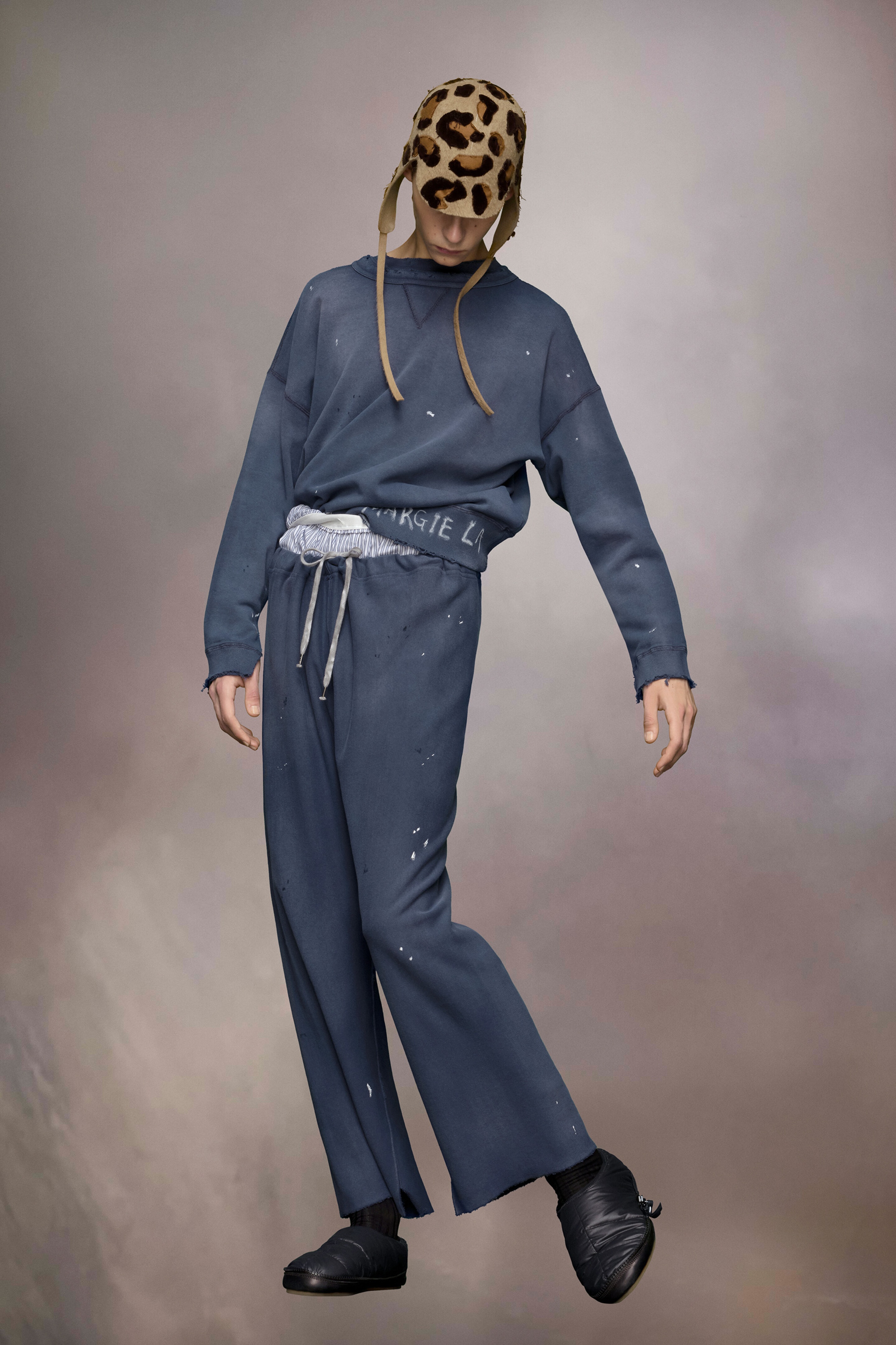 Cut-out hem sweatpants - 3