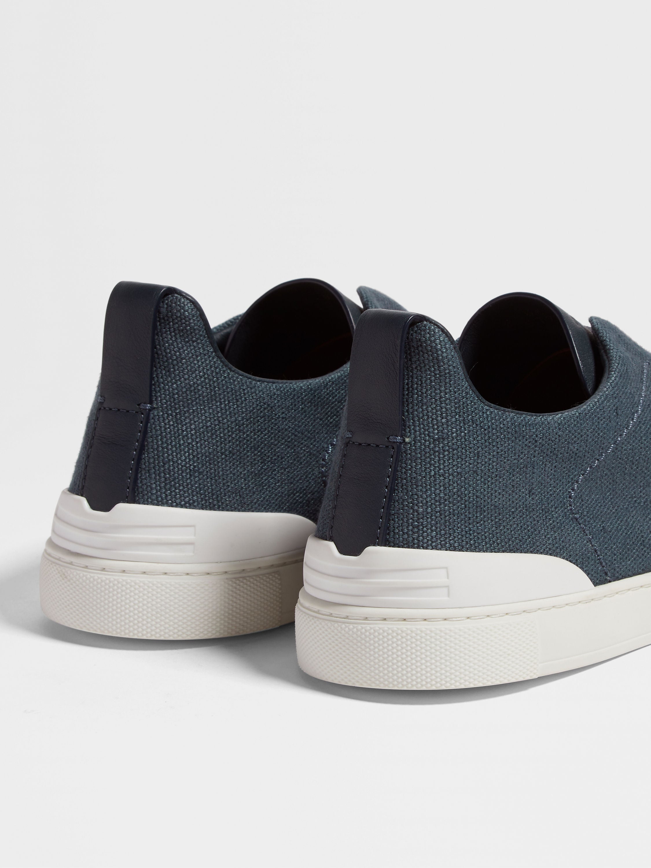 DARK TEAL BLUE COTTON LINEN AND LEATHER TRIPLE STITCH™ SNEAKERS - 2