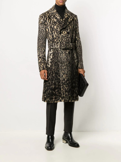 Etro double-breasted leopard print coat outlook