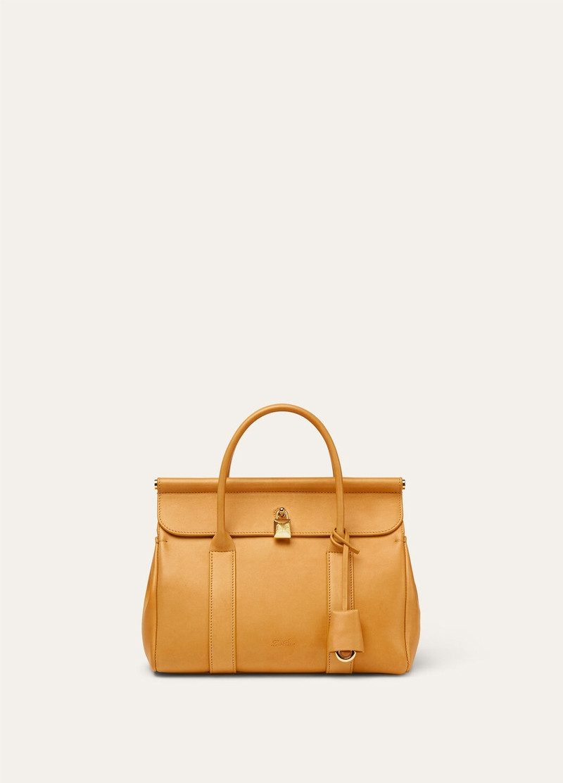 Loro Piana Loom bag L25 outlook