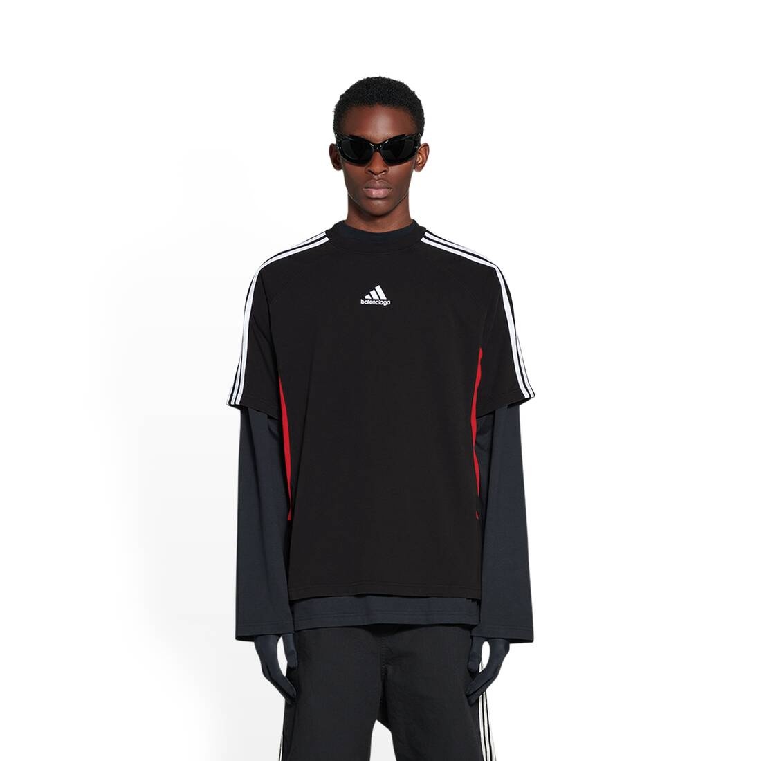 Women's Balenciaga / Adidas T-shirt Medium Fit in Black - 5