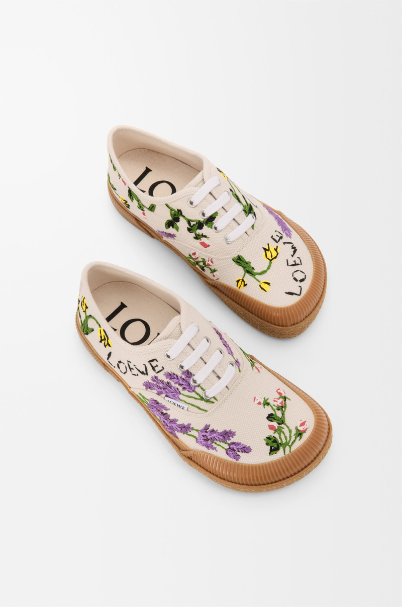 Terra Vulca sneaker in embroidered canvas 4