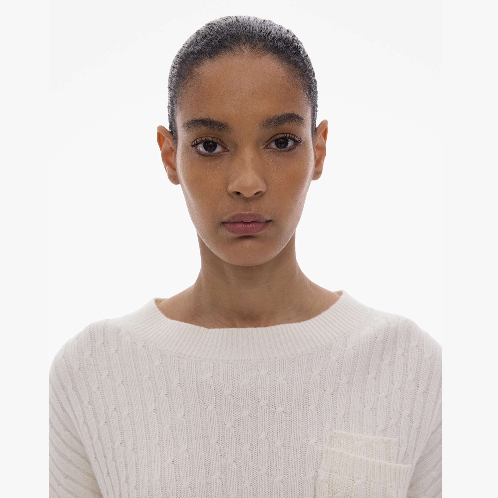 CROPPED CABLE KNIT SWEATER - 7