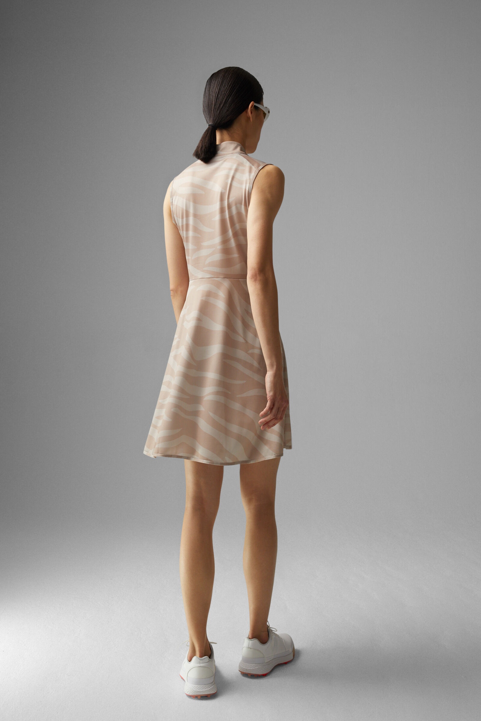 Carlotta Functional polo dress in Beige - 3