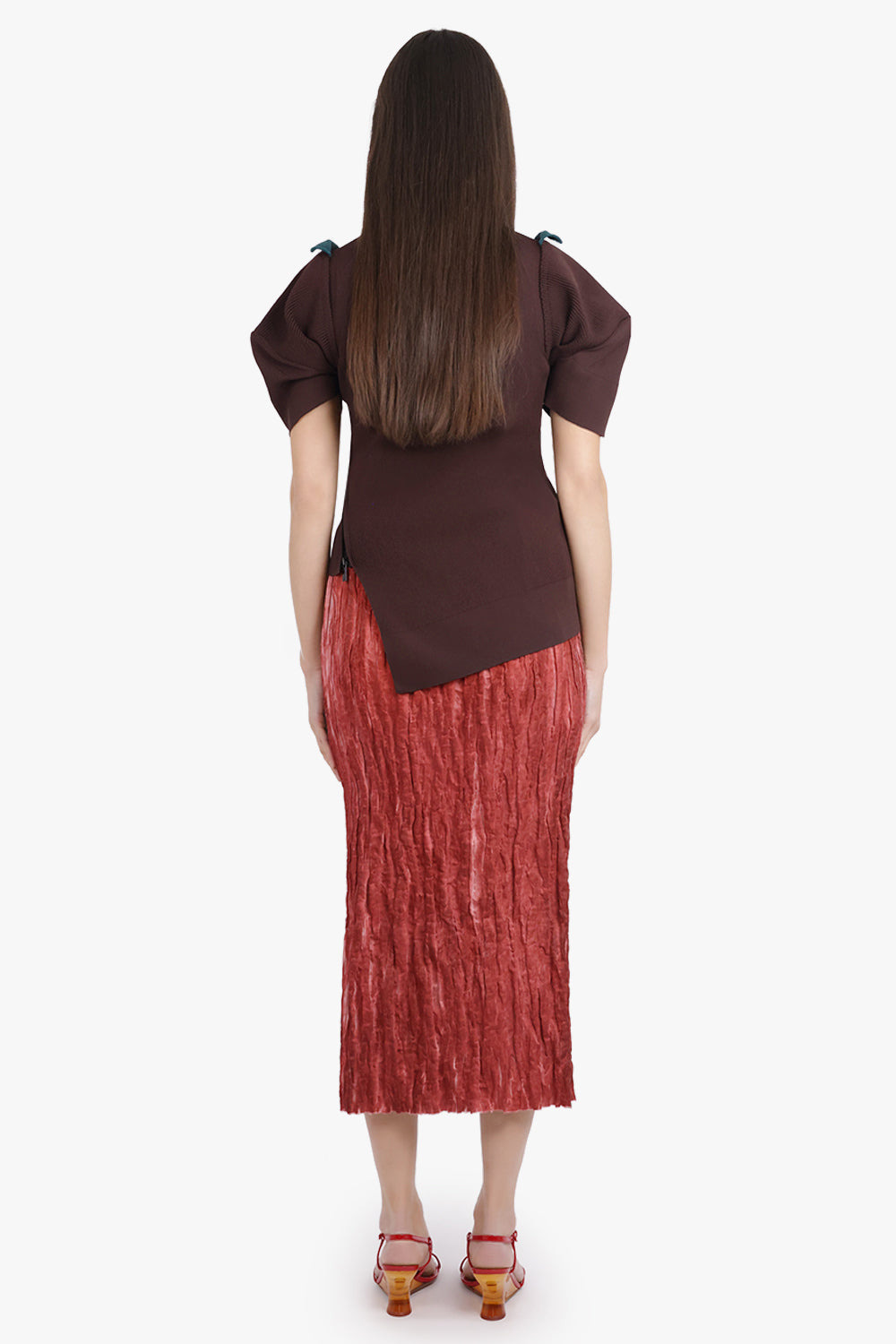 STRUCTURED SHOULDER S/S ASYMMETRIC KNIT PULLOVER | BROWN - 5