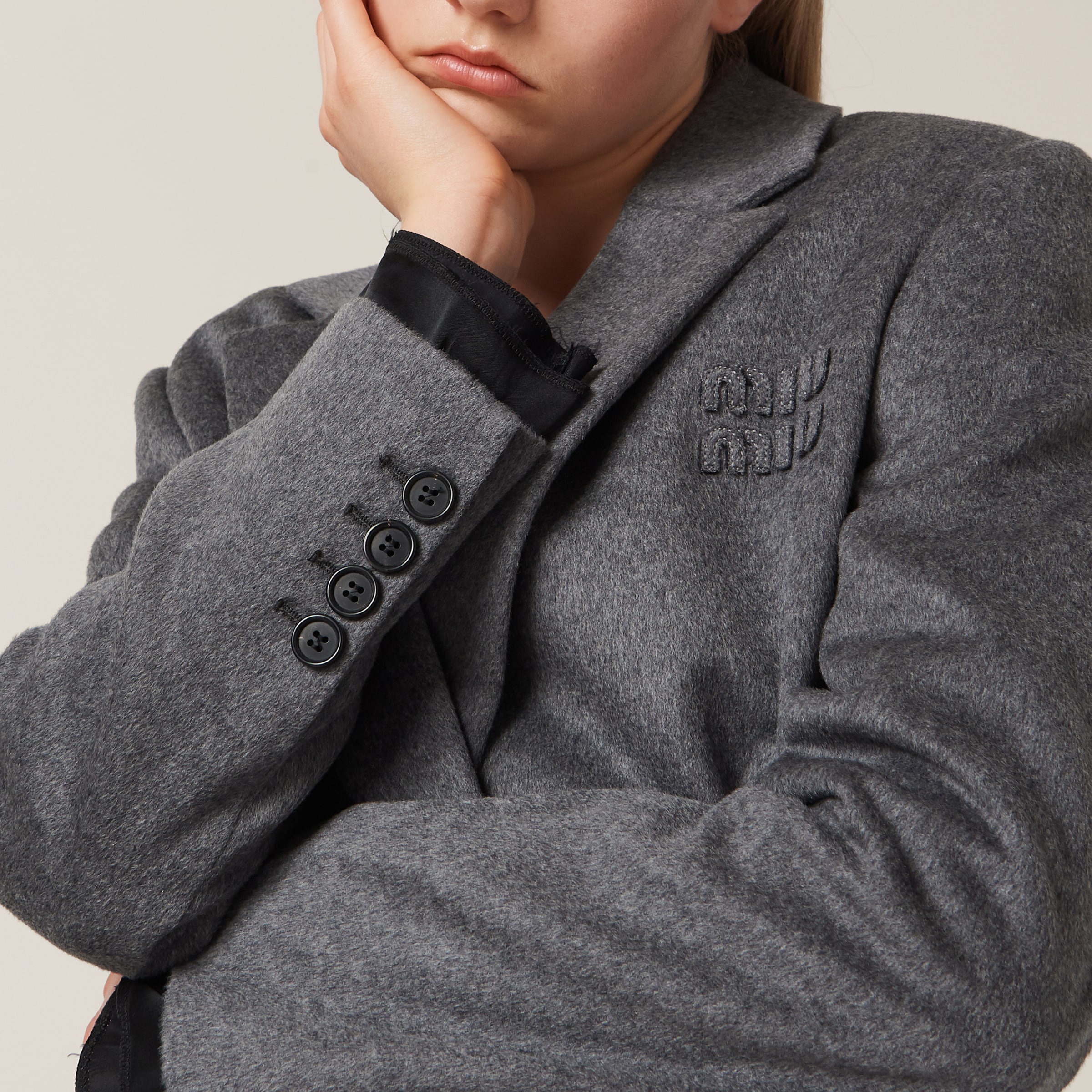 Double-breasted velour jacket - 4