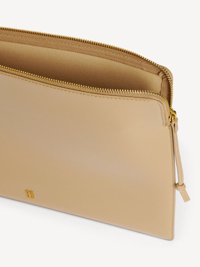 BY MALENE BIRGER Aya laptop case 16" outlook