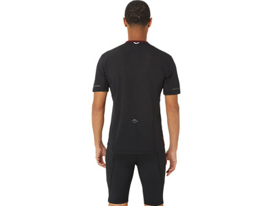 Asics MEN'S FUJITRAIL SHORT SLEEVE TOP outlook