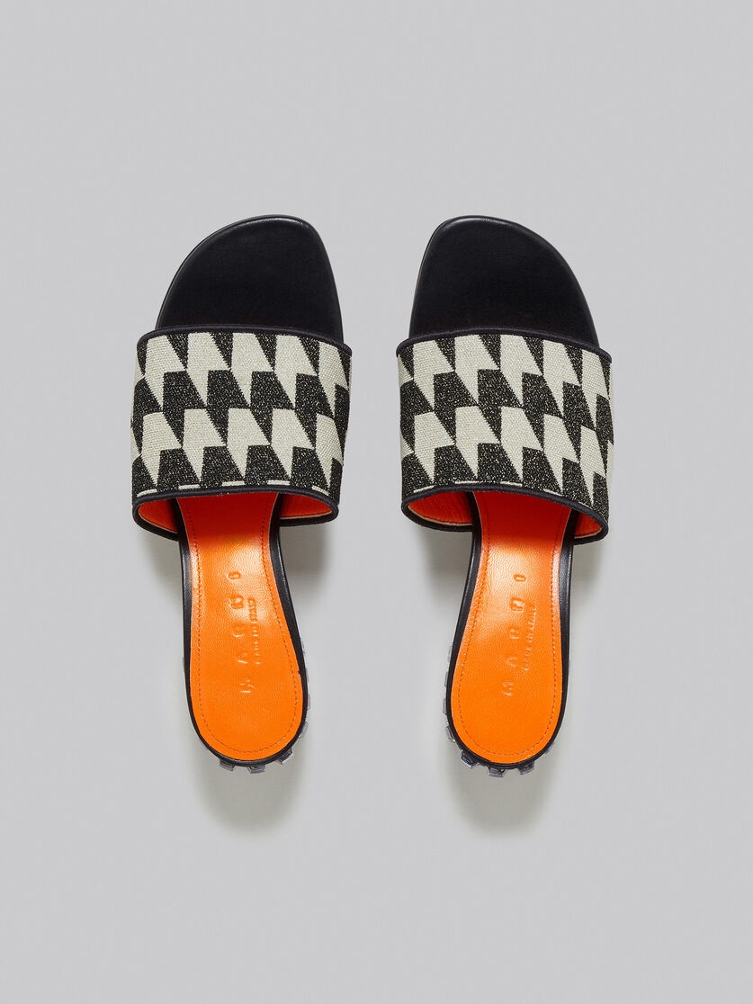 LUREX WHITE AND BLACK SABOT WITH HOUNDSTOOTH MOTIF - 4