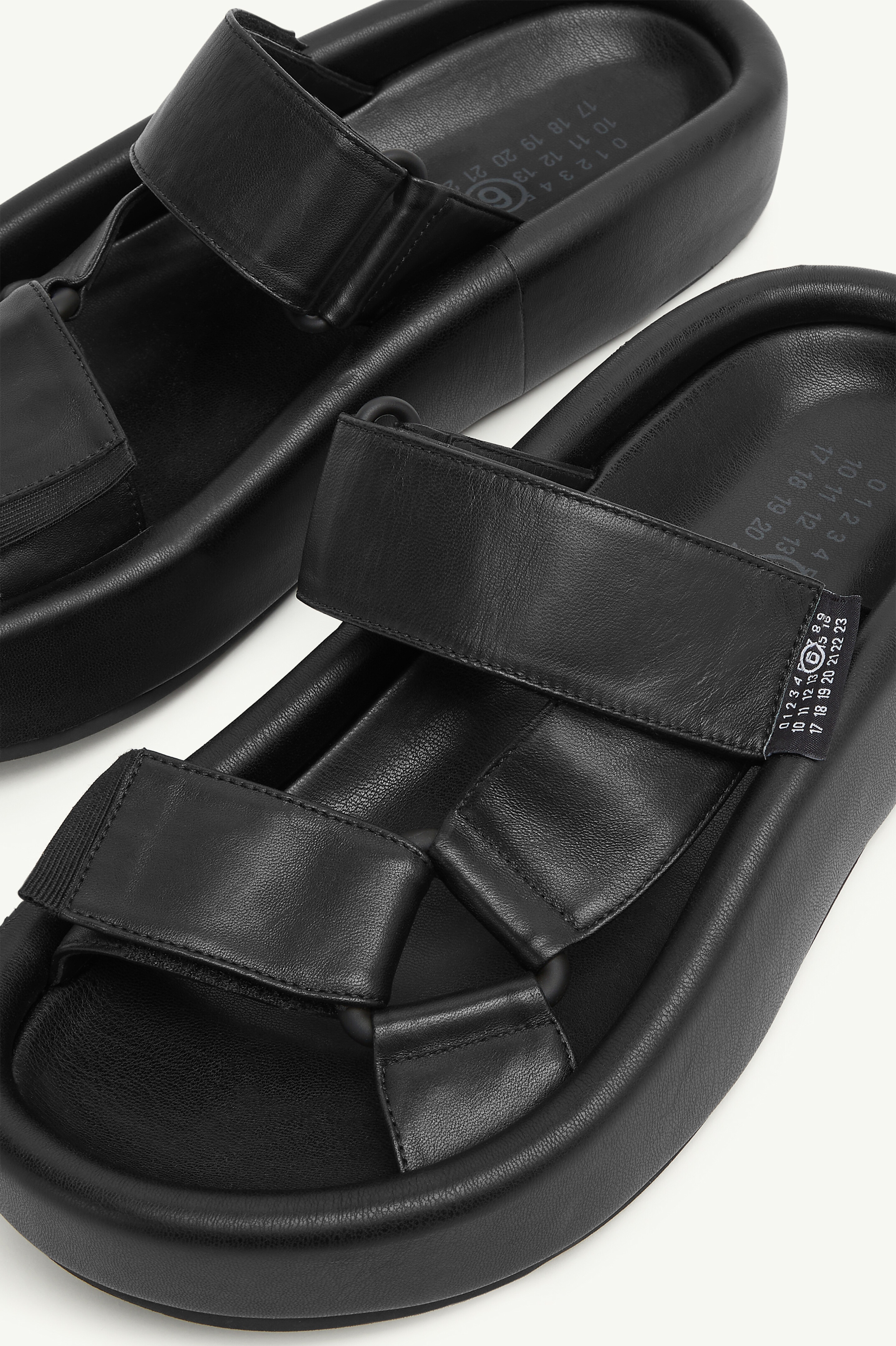 靴 MM6 Maison Margiela PLATFORM SANDALS MM6 Maison Margiela Webbing Slip-on Platform Sandals